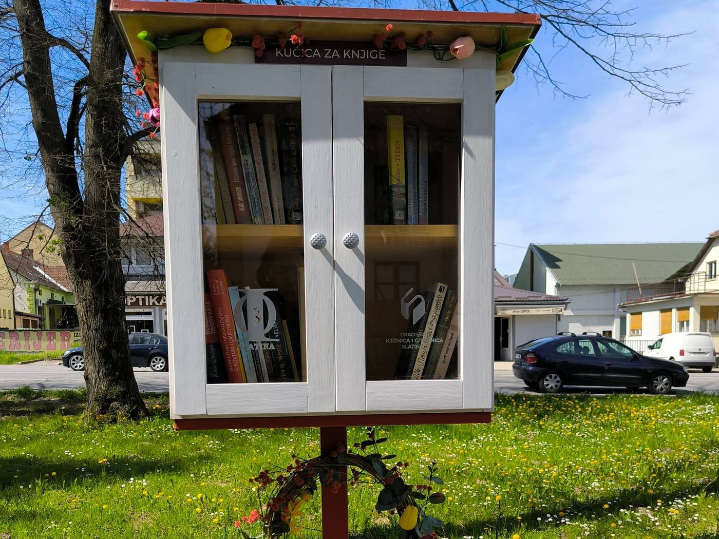 Knjižnica Viktora Žmegača Slatina (1)