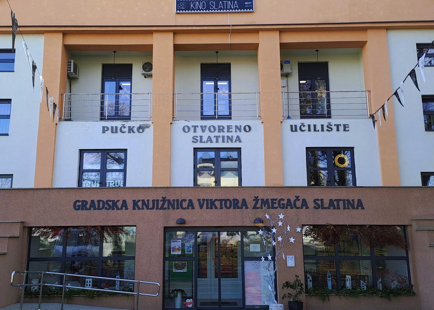 Knjižnica Viktora Žmegača Slatina (10)