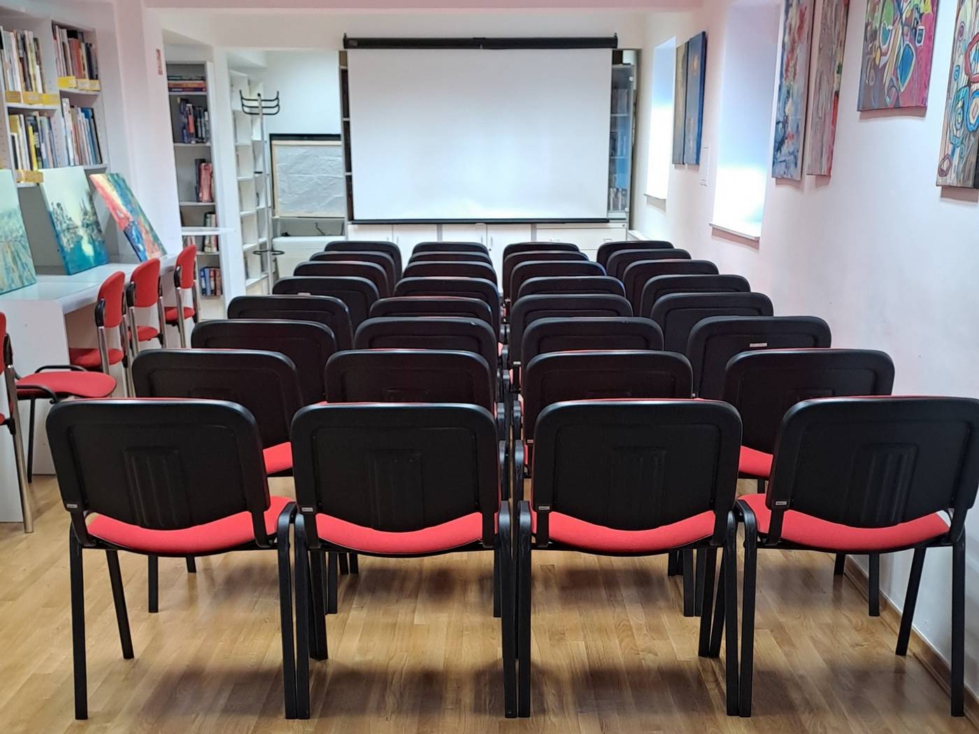 Knjižnica Viktora Žmegača Slatina (3)